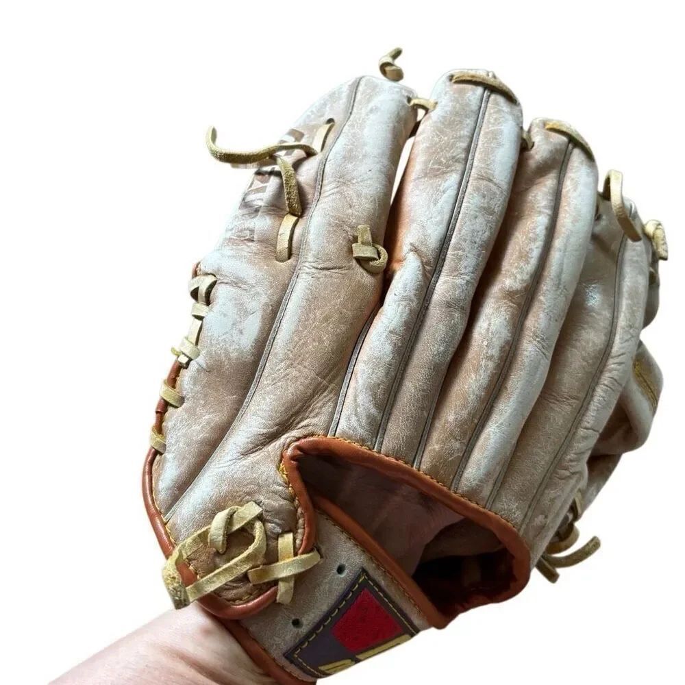 Mizuno MM5050 Max Flex Professional Model RHT 12” Baseball Glove - Picture 5 of 8